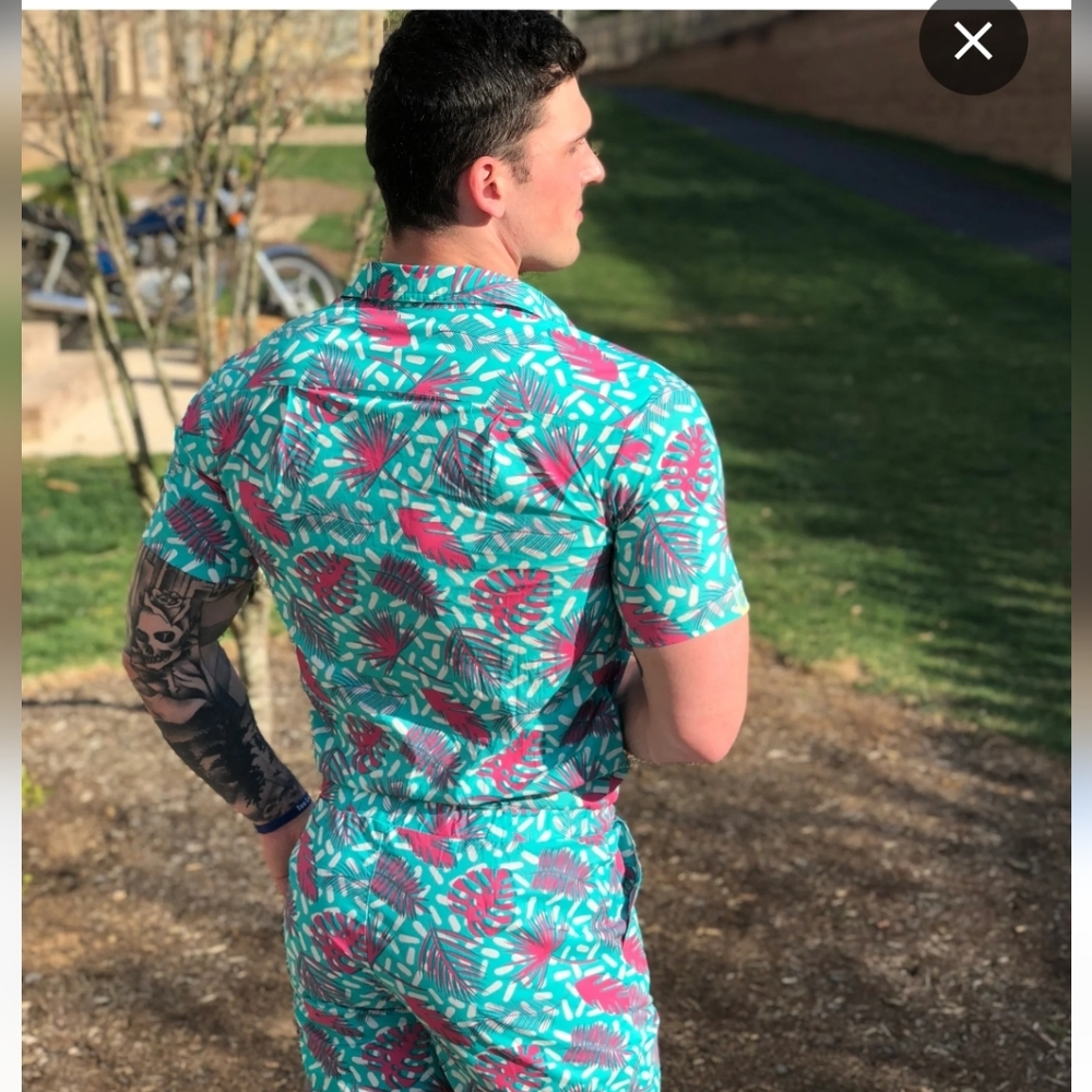 NwT. ZESTIES , MEN'S ROMPER SZ.L.